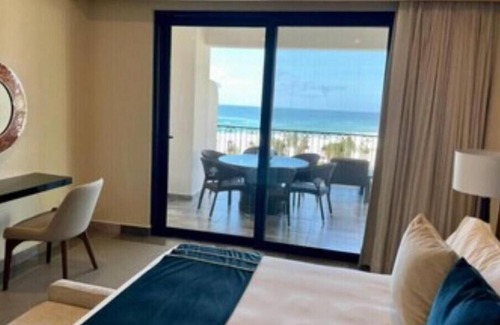 Santa Rosa Complejo | 3 Bed Room Ocean Front Suite sleeps 8 at Villa Valencia 2/24 to 3/2/2024