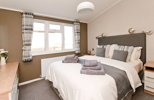 Ashby Woulds Cabina | 3 bedroom accommodation in Overseal, Nr Ashby-de-la-Zouch