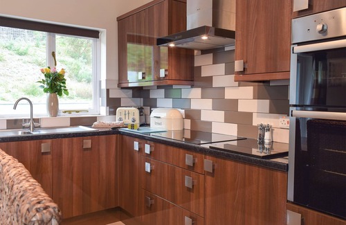 Llanfihangel-Ystrad Cabaña | Alojamiento de 3 habitaciones en Dihewyd, near Aberaeron