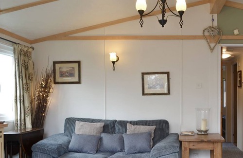 Malton Cabaña | 3 bedroom accommodation in Amotherby, near Malton