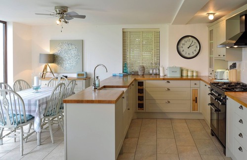 Truro Cabaña | Alojamiento de 3 habitaciones en Penelewey, near Truro