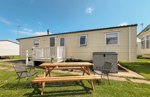Rhyl Cabaña | 3 bedroom accommodation in Rhyl, near Towyn