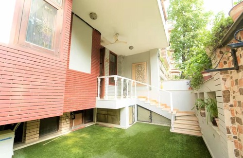 Defence Colony Apartamento | 3 Bedroom Apartment, Defence Colony, New Delhi