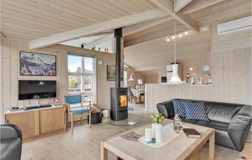 Juelsminde Casa | 3 Bedroom Awesome Home In Juelsminde