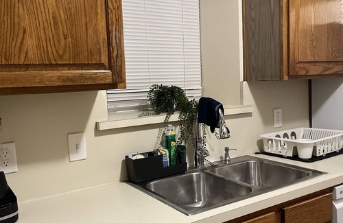 John T White Casa | 3 Bedroom home, minutes from DFW entertainment