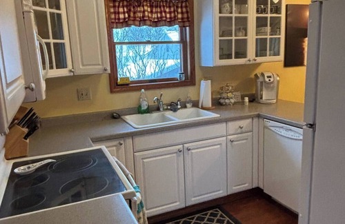 Guttenberg Casa | 3-bedroom house in marvelous Guttenberg with AC