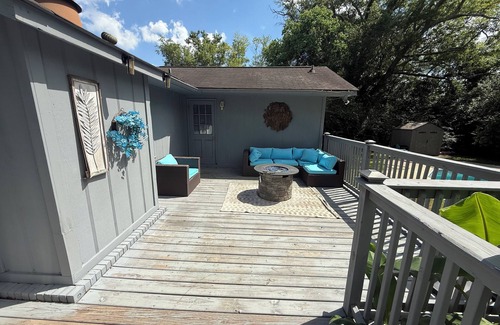 Dothan Casa | 3-bedroom house with pool in hometown Dothan.