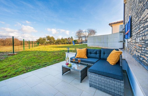 Jursici Casa | Impresionante casa de 3 dormitorios en.