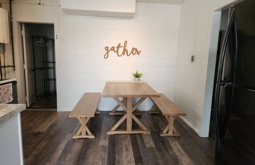 Mount Vernon Apartamento | 3 bedroom! Wifi! Huge covered patio! Kitchen! Private parking!