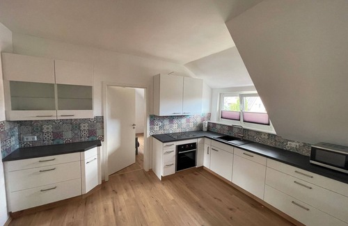 Hagenburg Apartamento | 3 bedrooms l Steinhuder Meer l South-facing balcony l Forest view l Refurbished