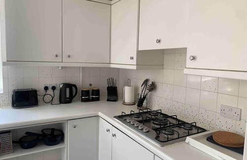 Reading Casa | 3 bedrooms spacious house for 8