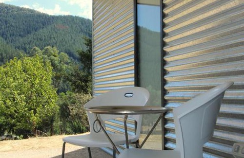 Bright Casa | 3 Bells Alpine Cottage