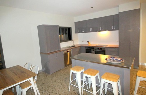 Bright Casa | 3 Bells Alpine Cottage