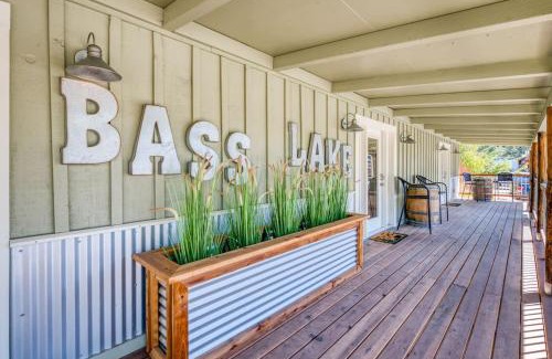 Bass Lake Casa | #3 Cottage Like Suite With Private Hot Tub