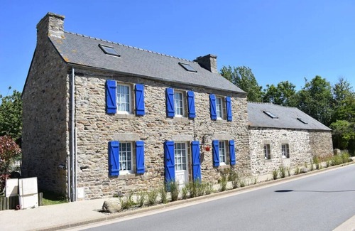 Ploumoguer Casa | 3 KMS FROM THE SEA HOUSE PLOUMOGUER