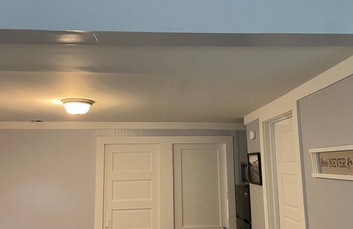 Geneva-on-the-Lake Cabaña | 3 Little Cottages - #1 Sundance Cottage