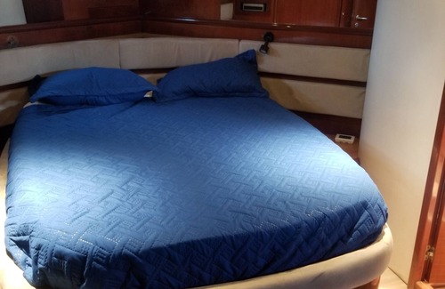 La Romana Alquiler De Eote | 3 habitaciones de lujo con 2 baños con ducha includa, buena ubicacion.