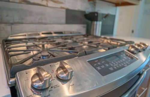 Orford Cabaña | 3 minutes from Mont Orford - Large House & Hot Tub