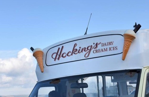 Westleigh Chalet De Esquí | 3 minutes from the beach, family friendly chalet on quiet park.