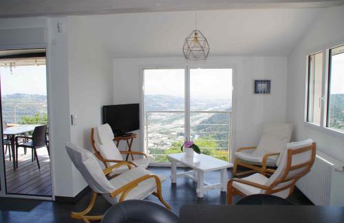 Gattieres Apartamento | 3 pièces dans le ciel