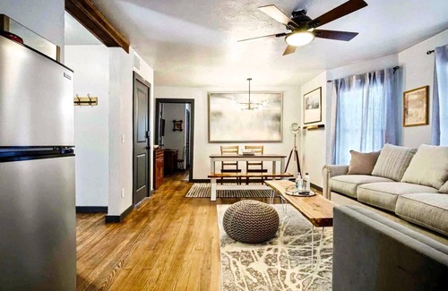 Central Oklahoma City Apartamento | 3-story 6-bedroom 4 Bathrooms 3min-asian Dist