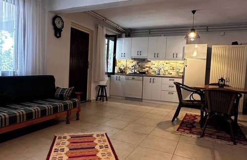 Gallipoli Casa | 300m wide summer house to detached beach