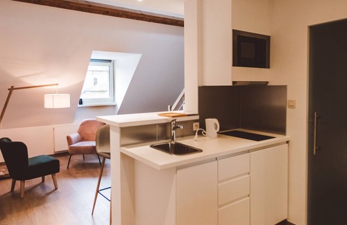 Nivelles Apartamento | 305. Charming renovated luxury studio. 305. Apparthôtel Centre ville