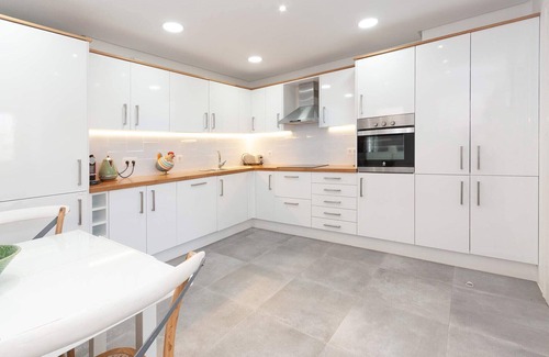 San Pedro de Alcántara Apartamento | 34 - Large beachfront garden apartment