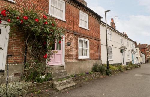 Downton Casa | 36 High Street