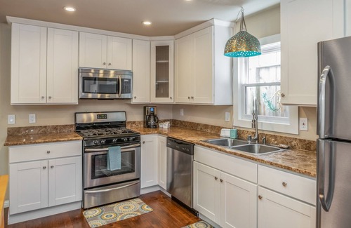 Pacific Grove Casa | 3788 Seagull's Nest ~ Walk to Downtown & Beach, Views of the Bay & Sea Life!