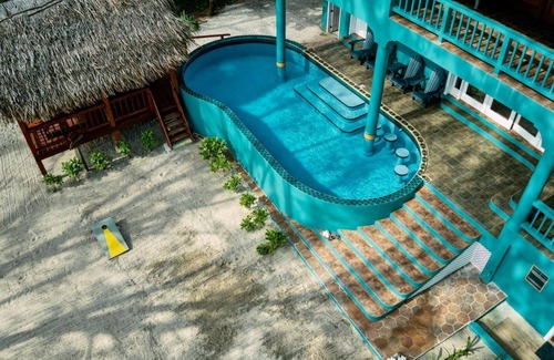 Plantation Villa | 3BR Beachfront Villa w/Pool & Ocean Views