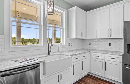 Oak Hammock Casa | 3BR Harkers Island Dream! King bed! WaterViews