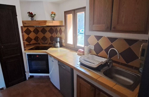 Sausses Apartamento | 4/5-person apartment in the heart of the village