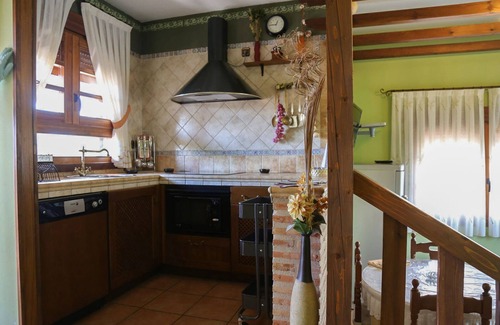 Colmenar del Arroyo Apartamento | 4 alojamientos con piscina, jardin y barbacoas en un entorno de naturaleza .