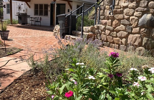 Bisbee Casa | Dragoniew Retreat: 4 habitaciones, 2 baños, casa de lujo, vistas, bañera de hidromasaje para 2, 4 áreas de patio