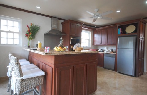 Gibbs Bay Villa | 4 Cama Colonial Villa en entorno privado, paseo de la playa