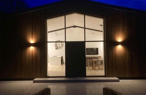 Berrynarbor Casa | 4 Bed in Berrynarbor 65786