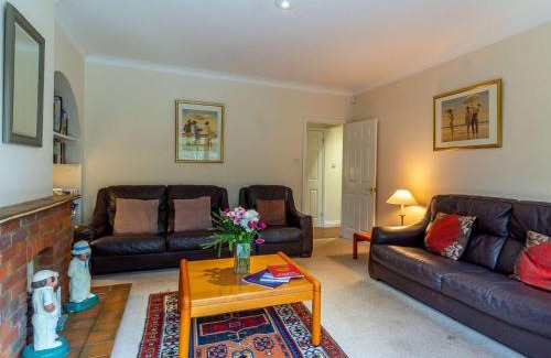 Burnham Deepdale Casa | 4 Bed in Burnham Deepdale KT113
