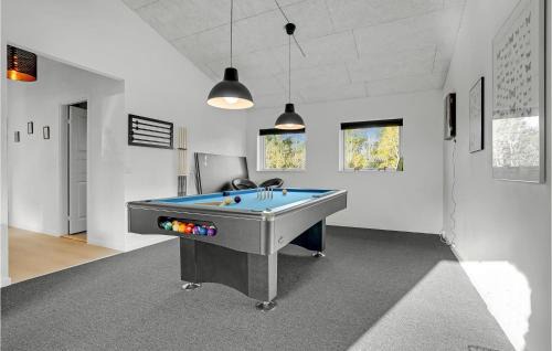 Kramnitse Casa | 4 Bedroom Beautiful Home In Rødby