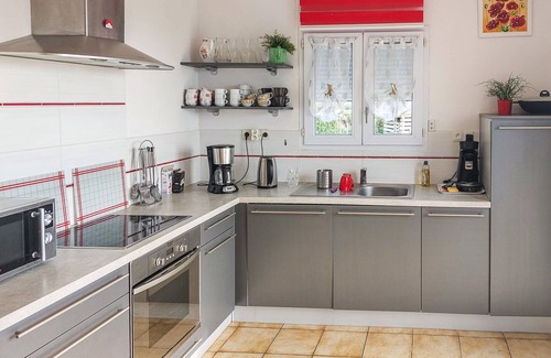 Plouarzel Casa | Acogedora casa de 4 dormitorios en.