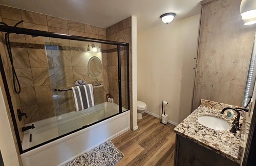 Redway Casa | 4-bedroom house in marvelous Redway with AC