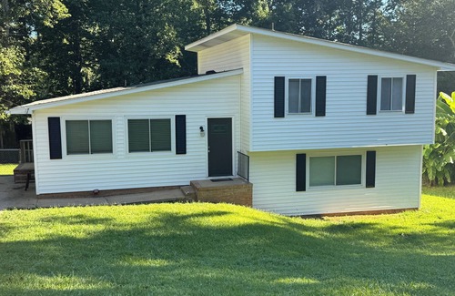 Travelers Rest Casa | 4-bedroom house in lovely Travelers Rest minutes from the Swamp Rabbit Trail.