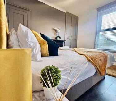 Gravesend Apartamento | 4 bedroom Hse close to Riverside