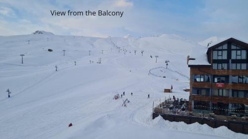 Kazbegi Apartamento | 4-Bedroom Luxury Apartment in New Gudauri