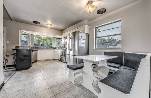 Ardmore Casa | 4 Bedroom Near Shopping&Eats