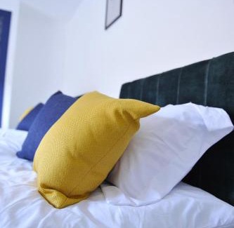 Kettering Casa | 4 berooms 7 beds house in Kettering 2 showers Garden Fast Wi-Fi