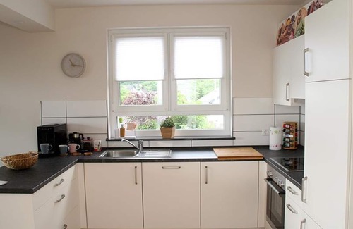 Nickenich Apartamento | 4-Bett-Fewo Pellenzblick, planta baja - Ferienwohnungen Pellenzblick