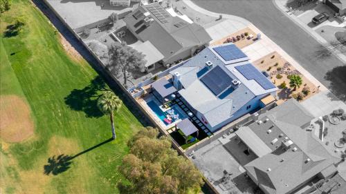 North Mountain Casa | 4 Br-Sleeps 10-Heated Private Pool-Fire Pit-Games