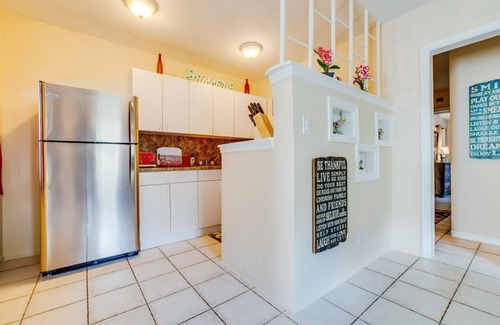 Edgewood Apartamento | # 4: Piscina de agua salada, casa de vacaciones relajada