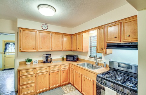 Central City Casa | 4 Mi to McGee Beach: Corpus Christi Home w/ Patio